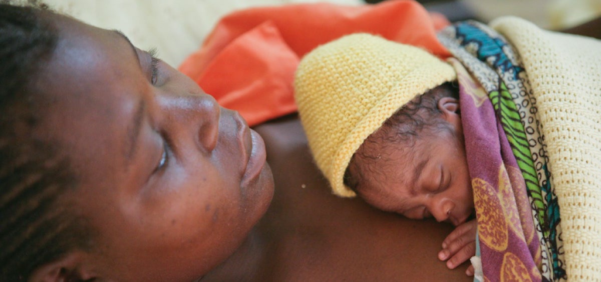 Kangaroo Mother Care for low birth weight infants - Saving Brains